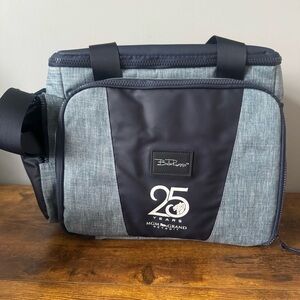 MGM Grand Detroit 25 Years Cooler‎ Bag Bella Russo Insulated Picnic Tailgate
